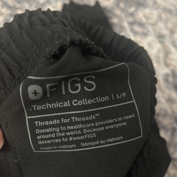 Figs Scrub Set - Picture 5 of 5